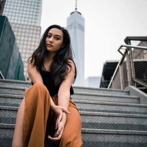 Meet your Posher, Victoria